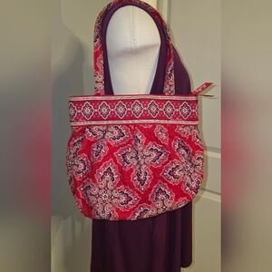 Vera Bradley Frankly Scarlet shoulder bucket bag red black paisley pattern Ret.